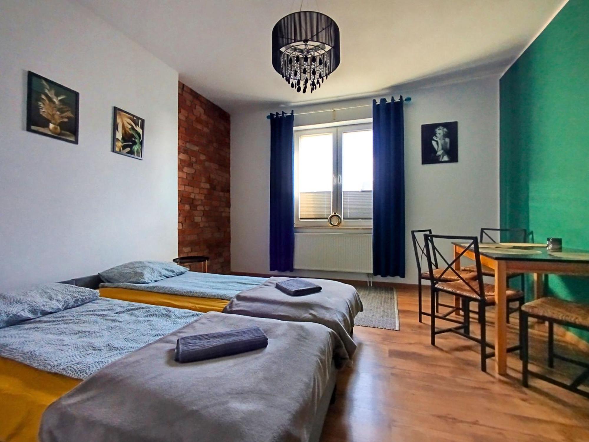 Apartament Z Ogrodem W Sercu Torunia Kültér fotó