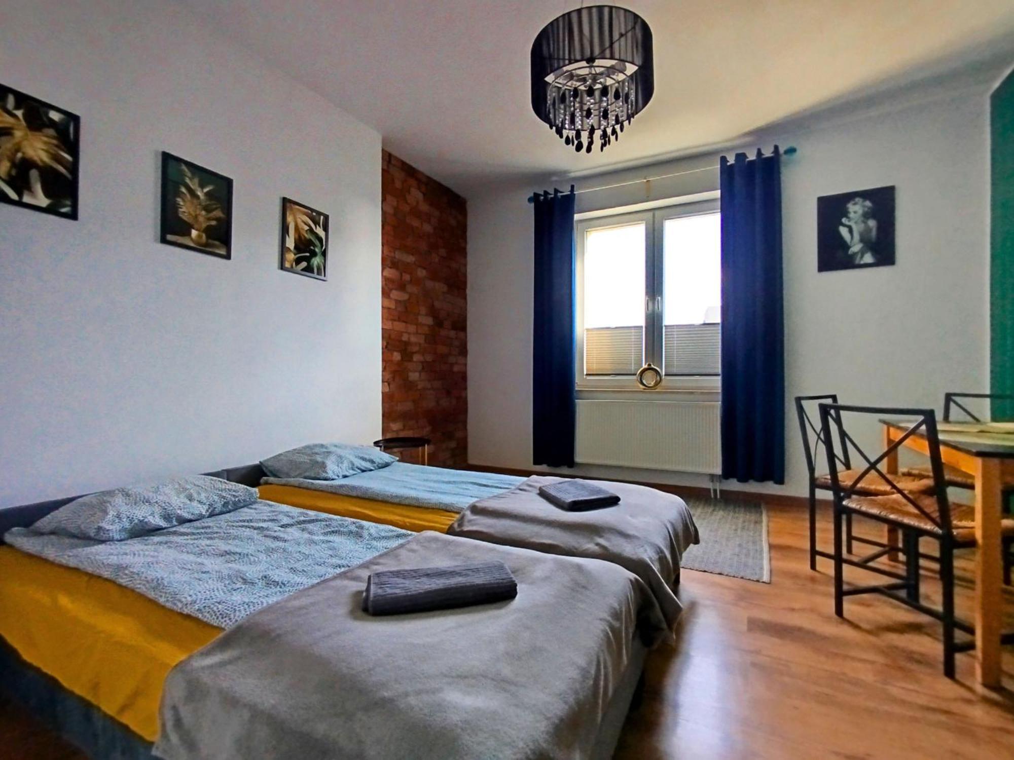 Apartament Z Ogrodem W Sercu Torunia Kültér fotó