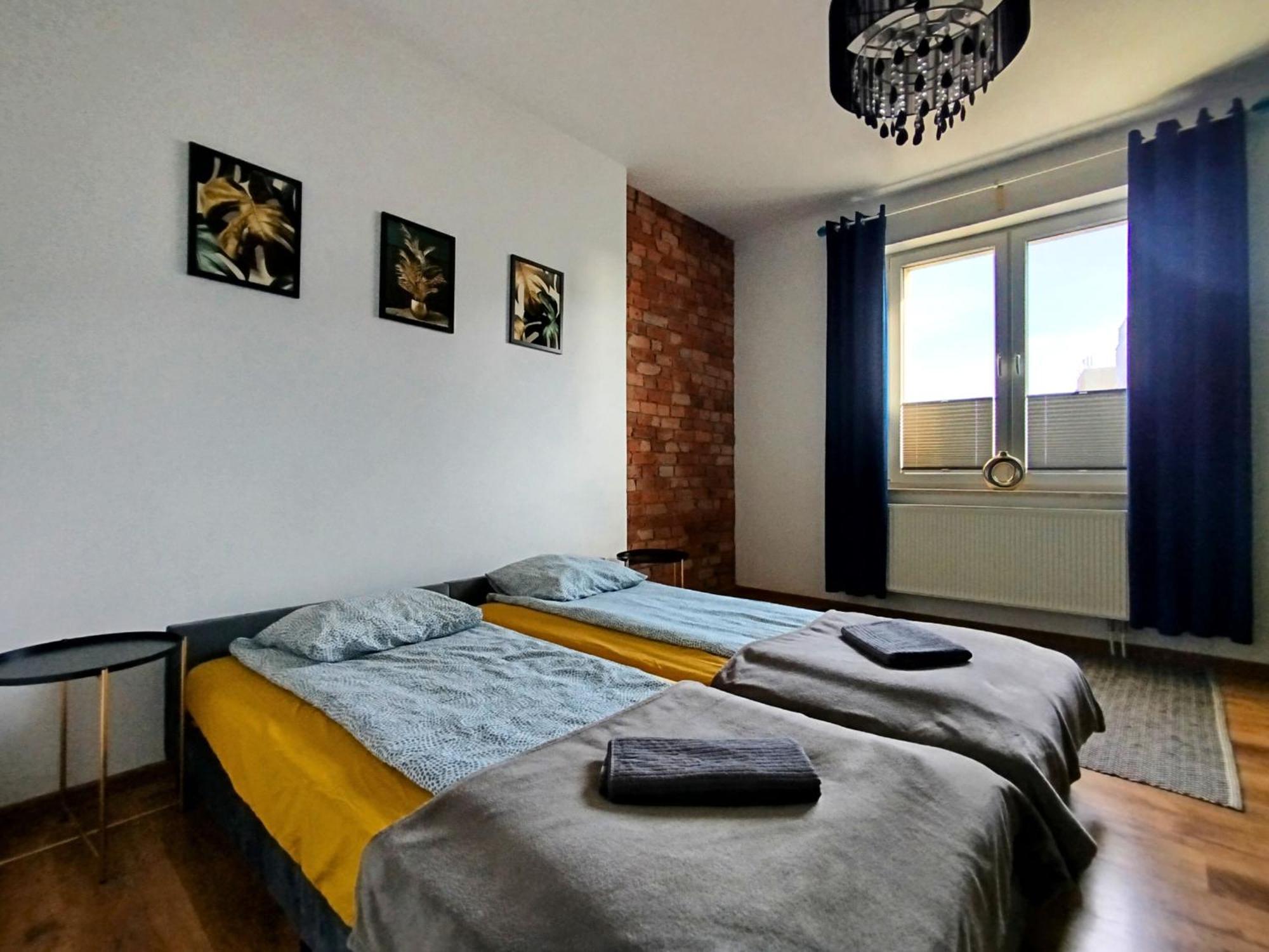 Apartament Z Ogrodem W Sercu Torunia Kültér fotó