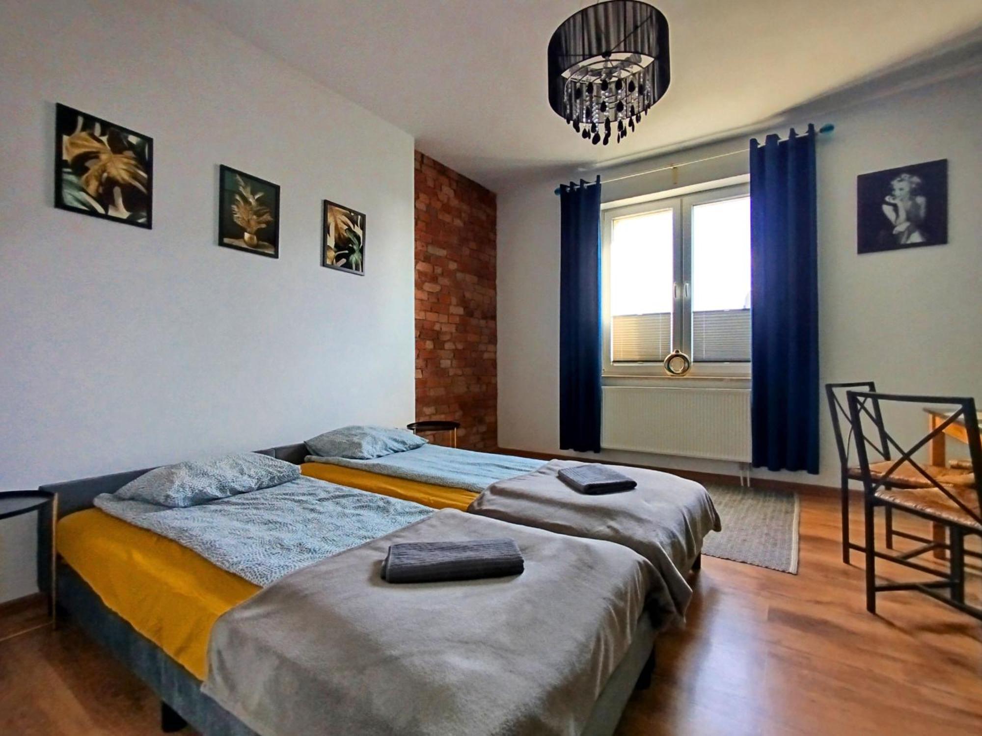 Apartament Z Ogrodem W Sercu Torunia Kültér fotó
