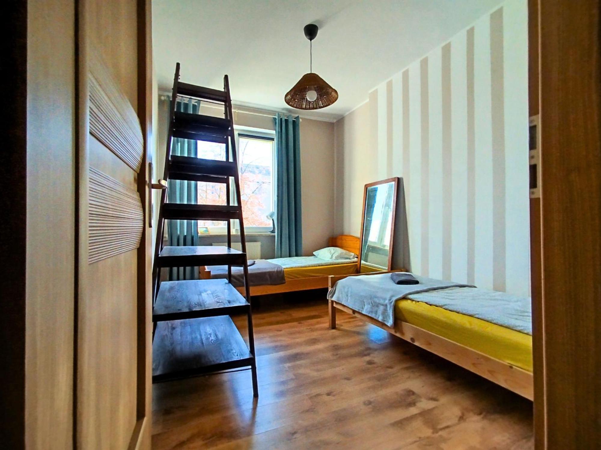 Apartament Z Ogrodem W Sercu Torunia Kültér fotó